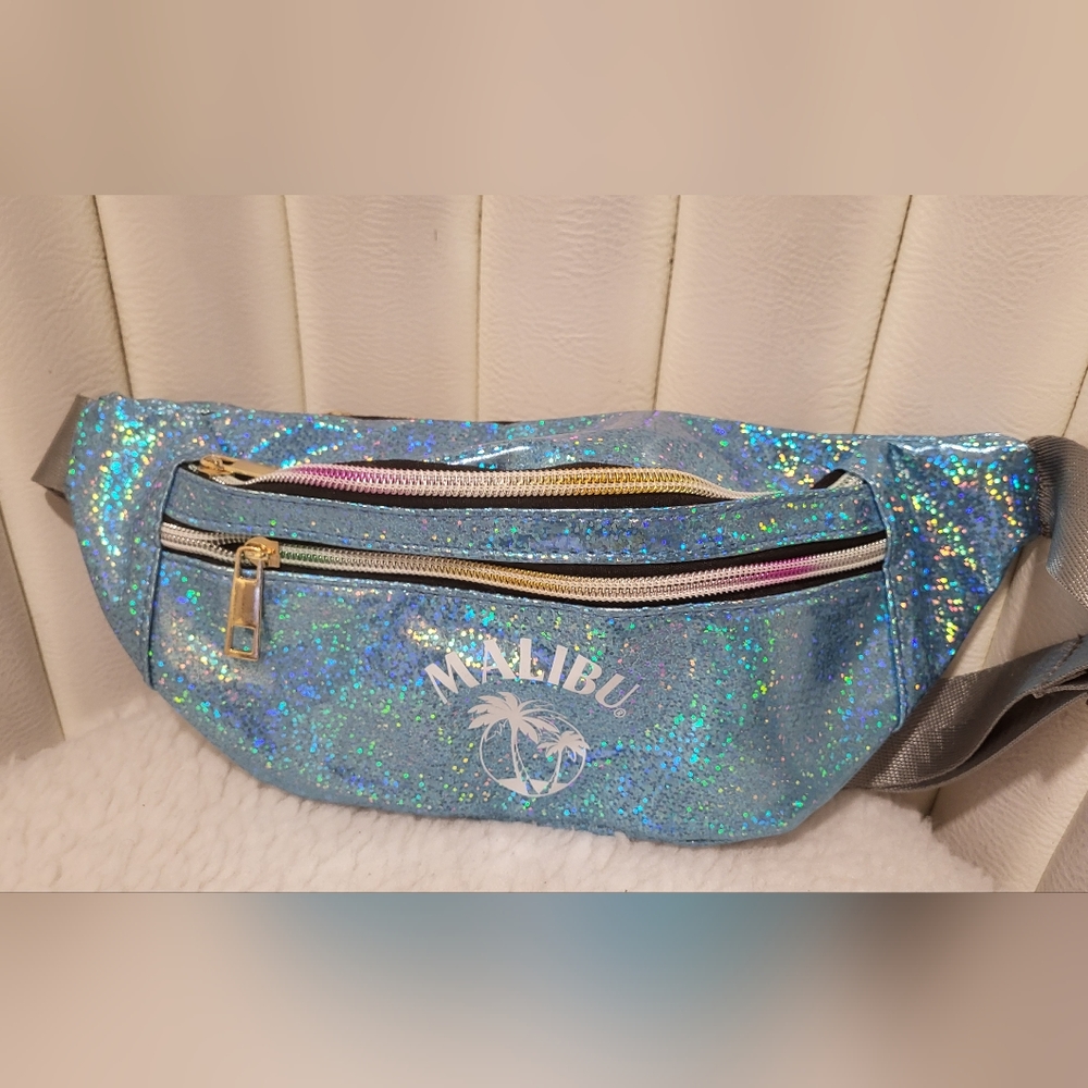 Malibu Fanny Waist Pack Glitter Shoulder Chest Bag with Adjustable Belt .NWOT.